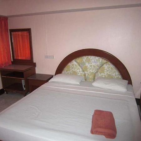 Aa Guesthouse Pattaya Room photo